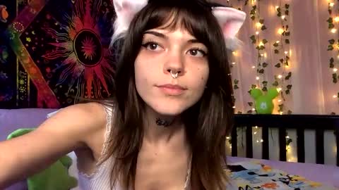 Faerie 3 online show from September 19, 11:37 pm