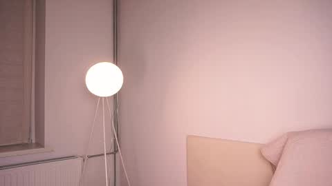 Snapshot of fairy_lise69 chatting on September 12, 8:27 pm Kamila online show from September 12, 8:27 pm