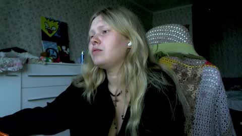 Arisha online show from October 10, 2:11 pm