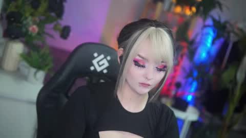 Snapshot of faith_chan chatting on October 8, 2:49 am faith_chan online show from October 8, 2:49 am