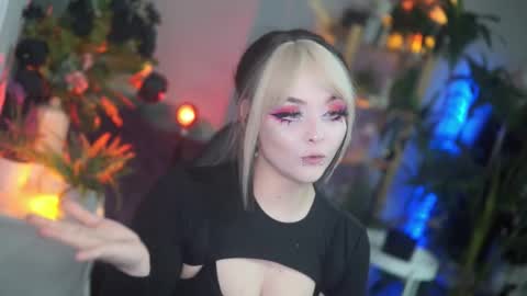 Snapshot of faith_chan chatting on October 13, 3:09 am faith_chan online show from October 13, 3:09 am
