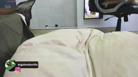 Megan    630  1330 -5 online show from March 28, 12:37 pm