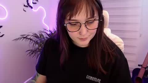 OF fallenag 1 online show from July 23, 12:57 pm