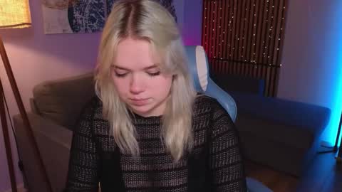 Bella online show from November 21, 10:06 am