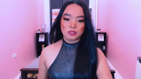 ITYS ME MONA online show from March 9, 9:45 am