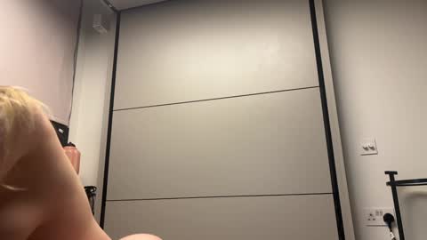 Gattino online show from February 8, 9:46 pm