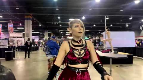  Lily  Waifu  online show from April 10, 10:49 pm