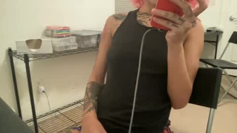 fauxcherry online show from August 1, 4:36 am