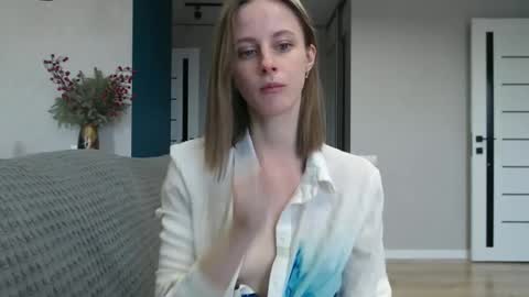 Snapshot of favoriteyour chatting on January 23, 10:54 am favoriteyour online show from January 23, 10:54 am