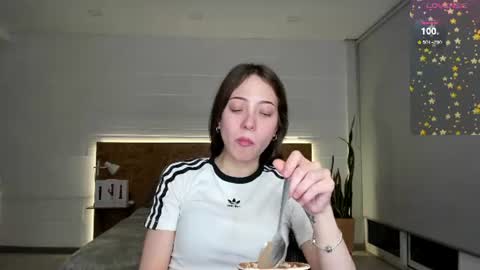 Fawnie online show from July 23, 1:07 am