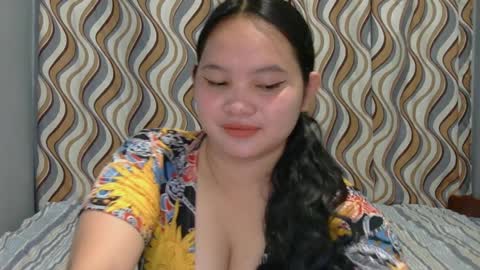 fhwilloughbyxx online show from April 4, 12:04 pm