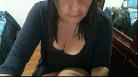 fieywoman online show from December 21, 1:26 pm