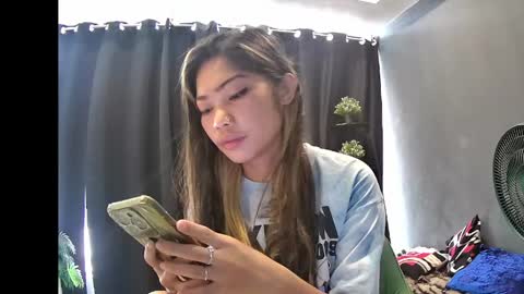 filipinadoll41 online show from June 2, 1:17 am