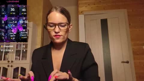 Lady online show from September 10, 7:14 pm