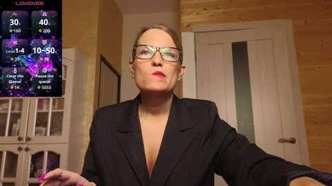 Lady online show from October 3, 3:33 am