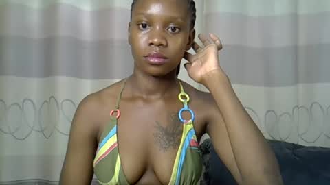 fine_queen12 online show from January 18, 5:52 am