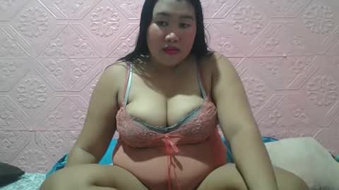Snapshot of fingerlady00 chatting on October 17, 4:37 am fingerlady00 online show from October 17, 4:37 am