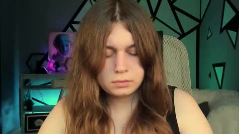 fiora online show from October 13, 1:36 pm