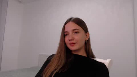 fireflies_fly_ online show from September 24, 8:08 pm