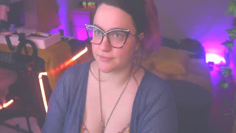 Lio Roxy online show from April 4, 1:15 am