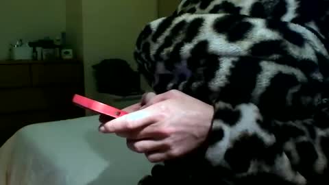 Fitbut online show from December 11, 7:36 pm