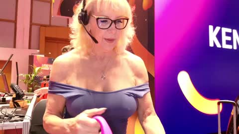 Bianca online show from September 28, 9:03 am