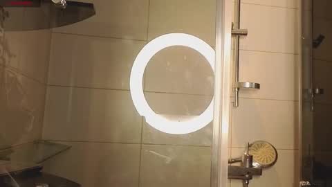 Amina online show from March 13, 10:27 am