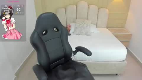   FLEUR   online show from April 9, 12:32 pm