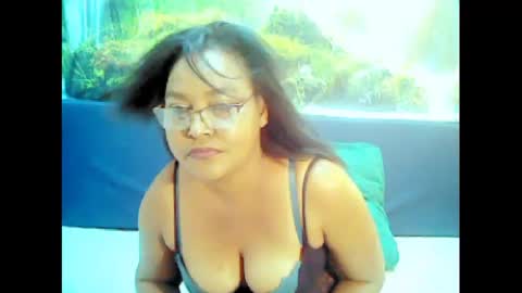 flirtacious_indian online show from February 13, 5:16 am