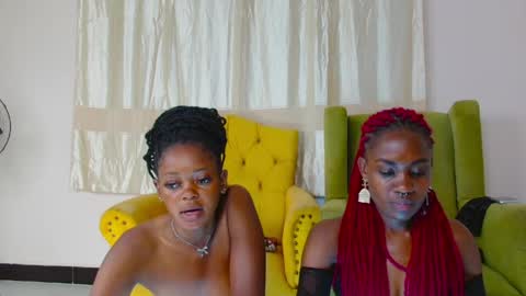 tina online show from April 14, 9:04 pm