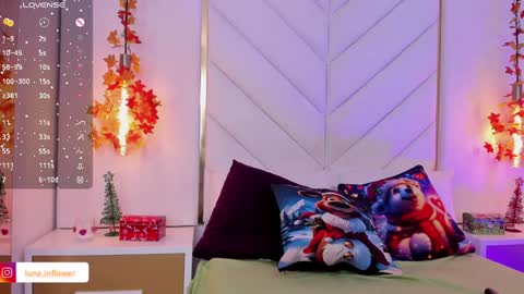 Snapshot of flor_deluna chatting on December 27, 2:12 pm Luna online show from December 27, 2:12 pm