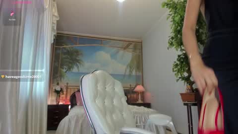 Snapshot of flower_nicole chatting on February 25, 7:52 am Nicole online show from February 25, 7:52 am