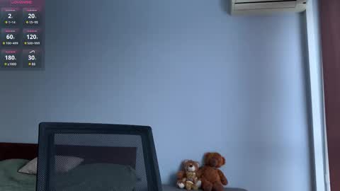 Flower online show from February 17, 3:11 pm