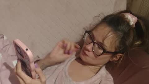 say meow and send tip  online show from October 29, 7:16 pm