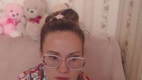 say meow and send tip  online show from July 26, 8:11 am
