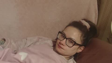 say meow and send tip  online show from February 20, 8:38 am