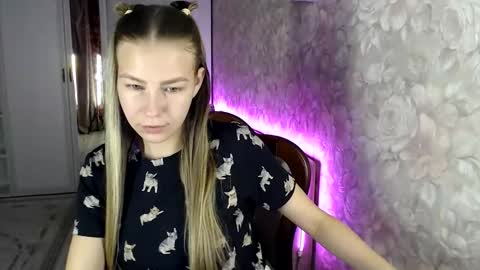 Snapshot of fofhcf chatting on October 15, 12:24 am Molli  Ready for any play with you. COLLECTING DONATIONS FOR A WEDDING online show from October 15, 12:24 am