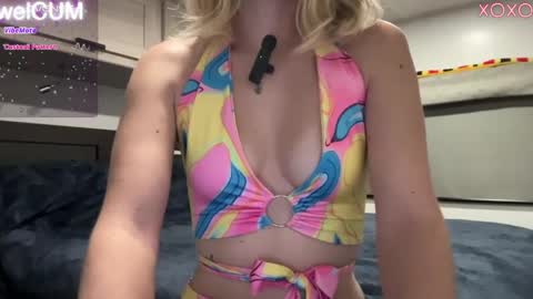 Elaine online show from February 2, 1:45 am