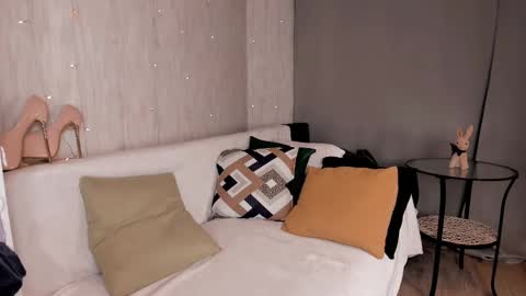 Kris online show from February 19, 12:35 am