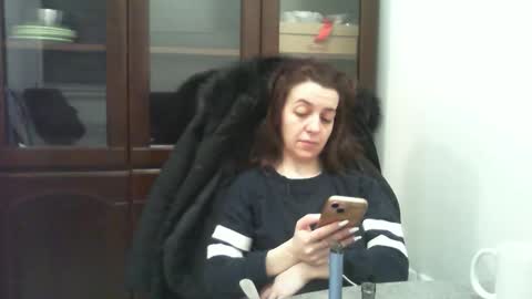foxy_karla94 online show from March 4, 10:05 pm