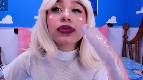 Samy online show from March 31, 6:08 pm