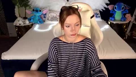 Maya online show from October 2, 1:16 pm