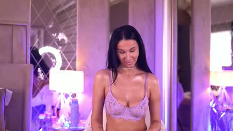 francescadante online show from February 20, 6:48 am