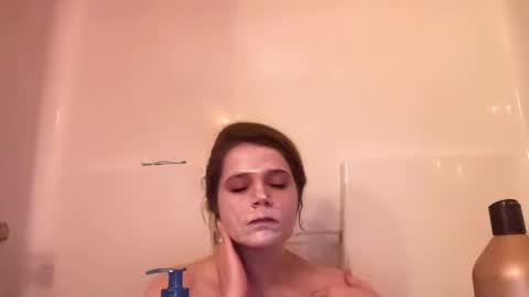Snapshot of francescafey chatting on October 13, 3:31 am francescafey online show from October 13, 3:31 am