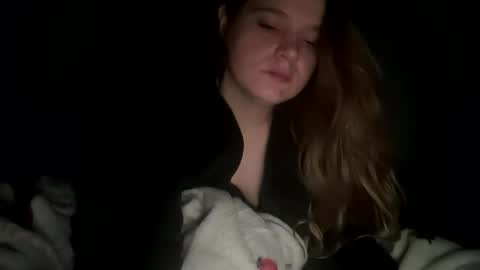 francescafey online show from October 31, 6:39 am