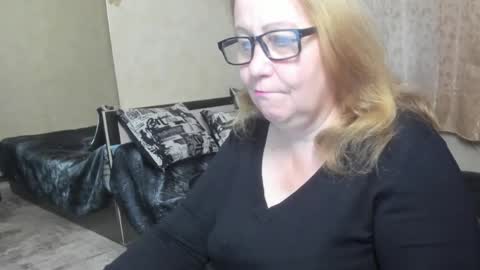 FrauMartha online show from November 4, 12:54 pm