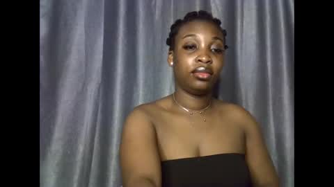 Snapshot of freaky_brula chatting on October 15, 1:52 am freaky brula online show from October 15, 1:52 am