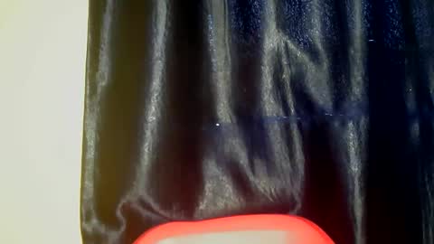freaky slut5 online show from May 30, 6:22 am