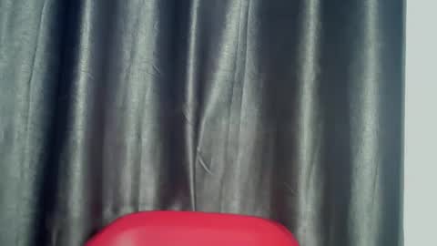 freaky slut5 online show from April 9, 6:19 am