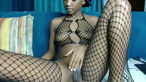 freakyvirgoh_ online show from April 14, 10:04 am